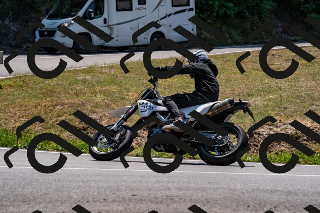 202508101307-_DSC2995_d2_