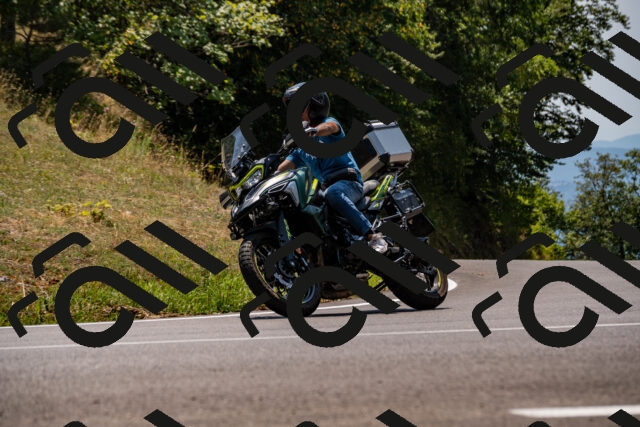 202508101318-_DSC3041_d2_