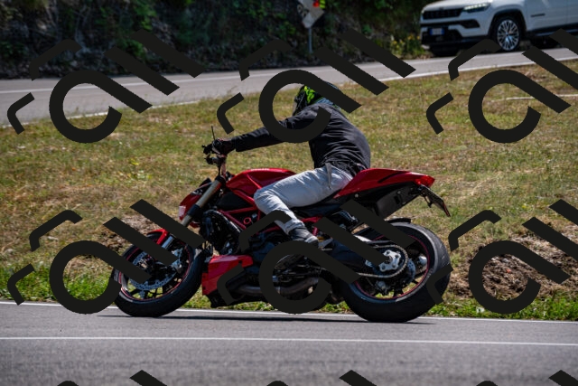 202508101416-_DSC3310_d2_