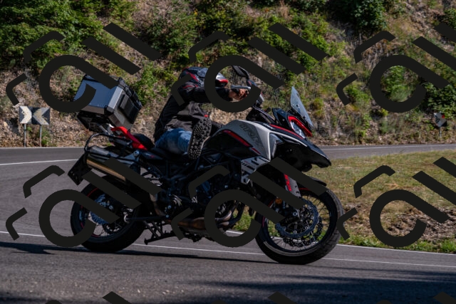 202508101704-_DSC4097_d2_