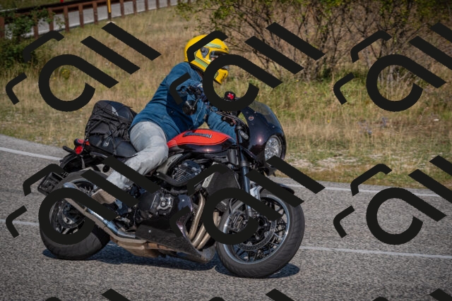 20250816100701-_5004437_am_