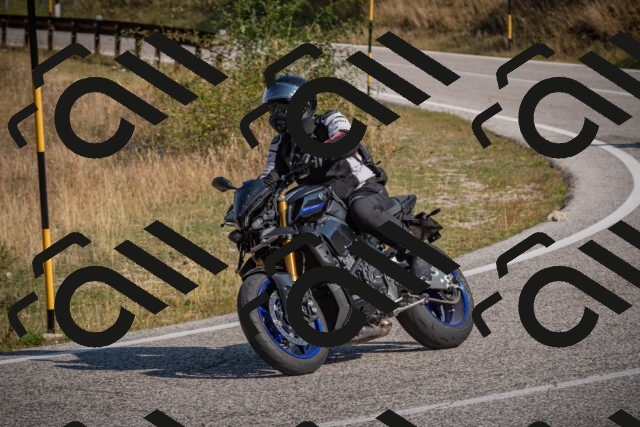 20250816101018-_5004452_am_