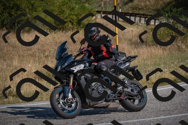 20250816101019-_5004455_am_