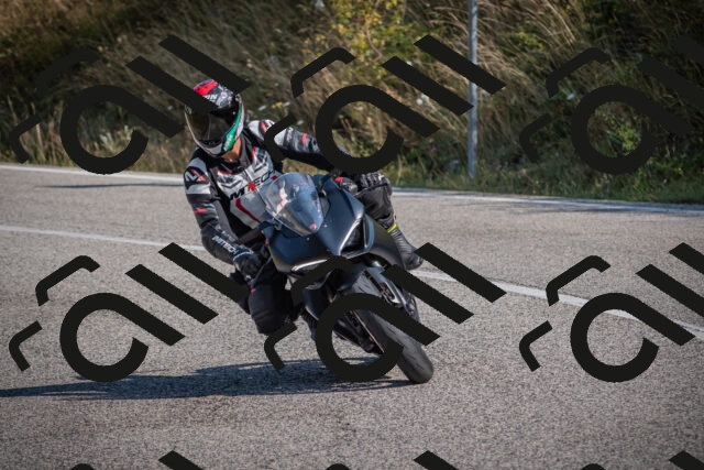 20250816101343-_5004487_am_