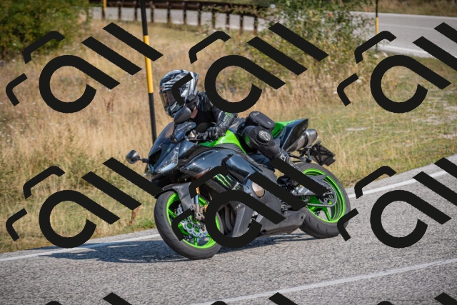 20250816101653-_5004507_am_