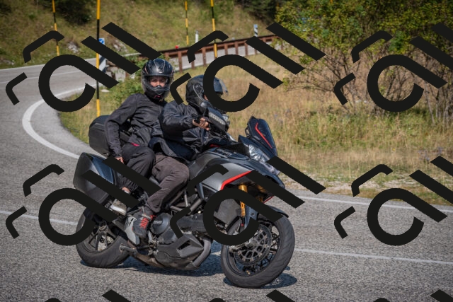 20250816102330-_5004552_am_