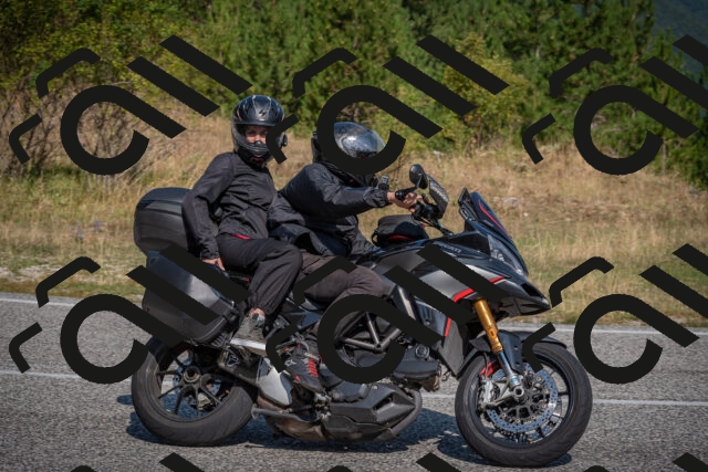 20250816102330-_5004553_am_