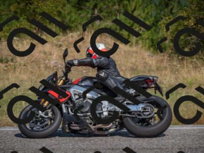 20250816103013-_5004587_am_