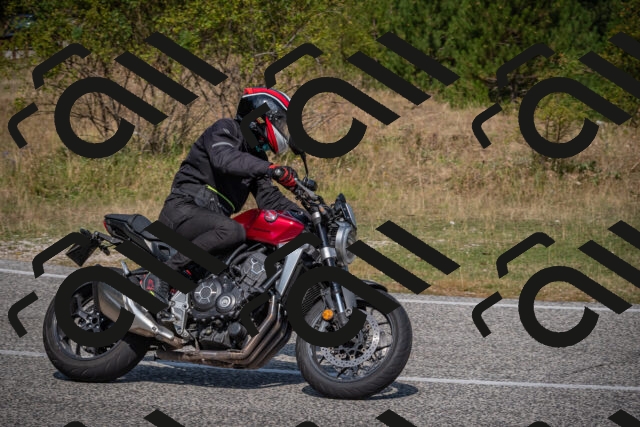 20250816111448-_5004913_am_