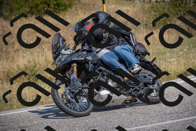 20250816112604-_5005008_am_