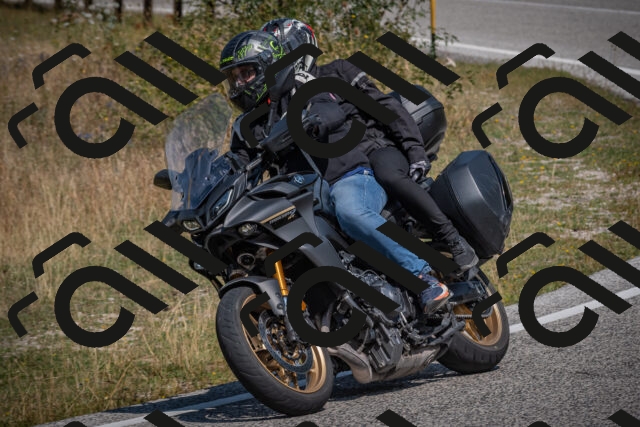 20250816114043-_5005126_am_