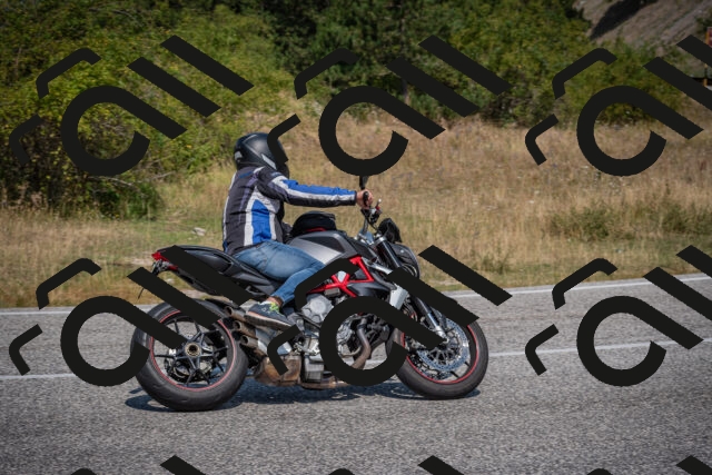 20250816114623-_5005198_am_