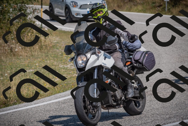 20250816114710-_5005205_am_