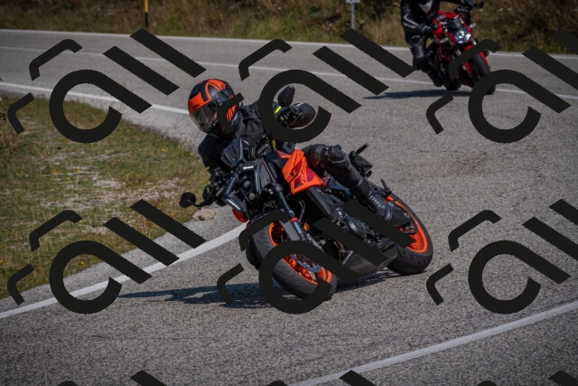 20250816114802-_5005214_am_