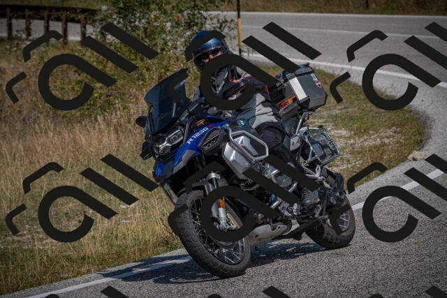 20250816114911-_5005224_am_