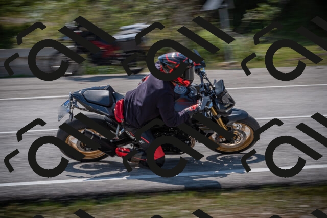 20250816115340-_5005280_am_