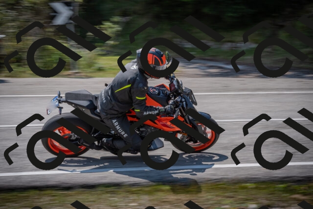 20250816115348-_5005286_am_