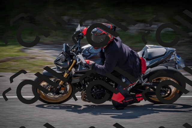 20250816115446-_5005304_am_