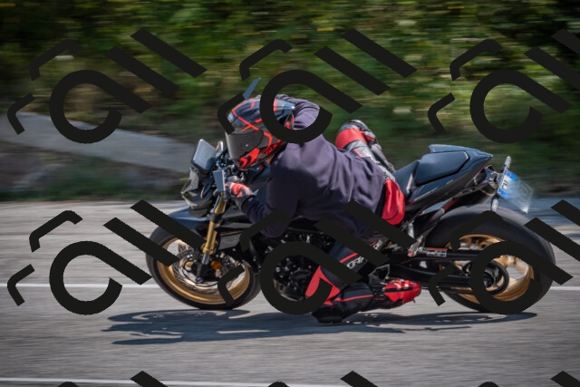 20250816115448-_5005307_am_