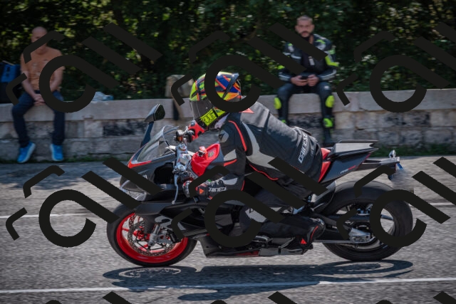 20250816115526-_5005314_am_