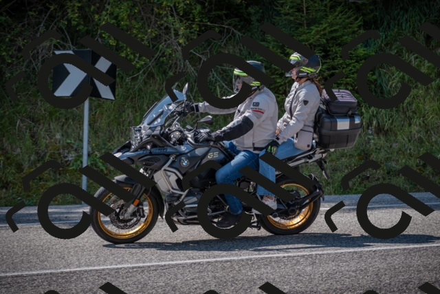 20250816115542-_5005317_am_