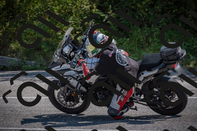 20250816115601-_5005332_am_