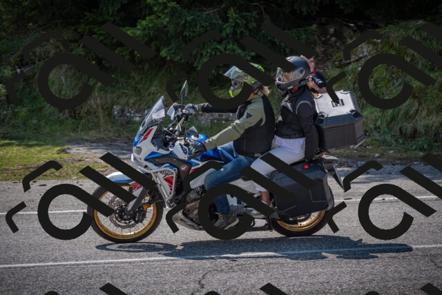 20250816115607-_5005335_am_