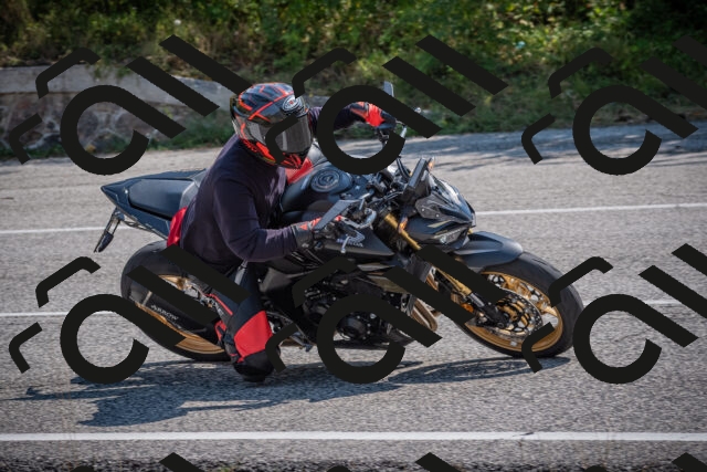 20250816115614-_5005343_am_