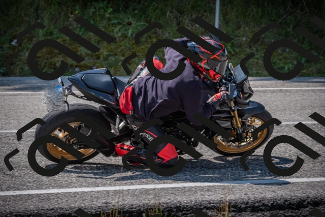 20250816115615-_5005347_am_