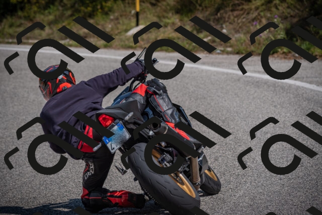 20250816115717-_5005360_am_