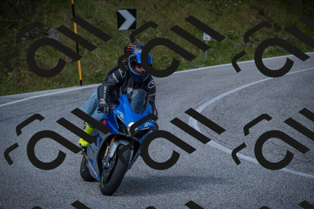 20250816121455-_5005569_am_