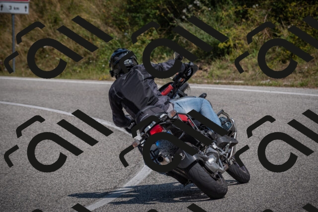 20250816121615-_5005594_am_