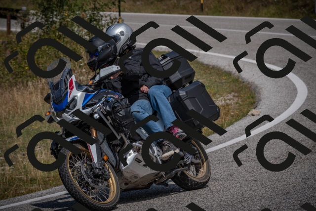 20250816122059-_5005657_am_