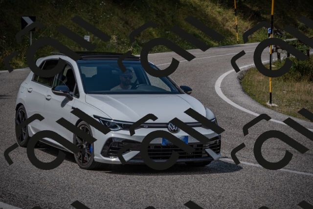 20250816122158-_5005666_am_