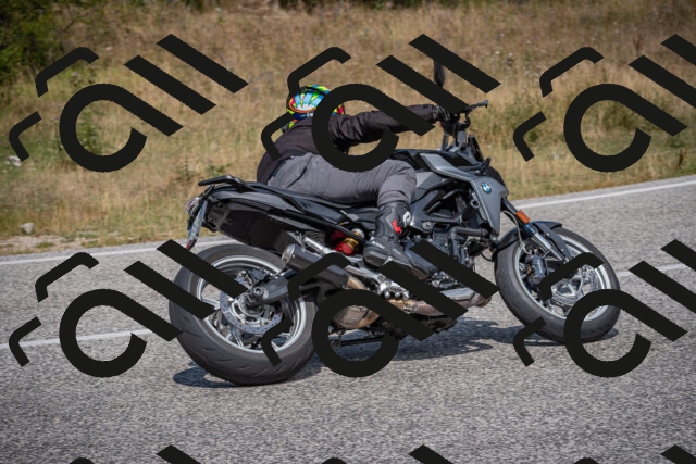 20250816122334-_5005704_am_