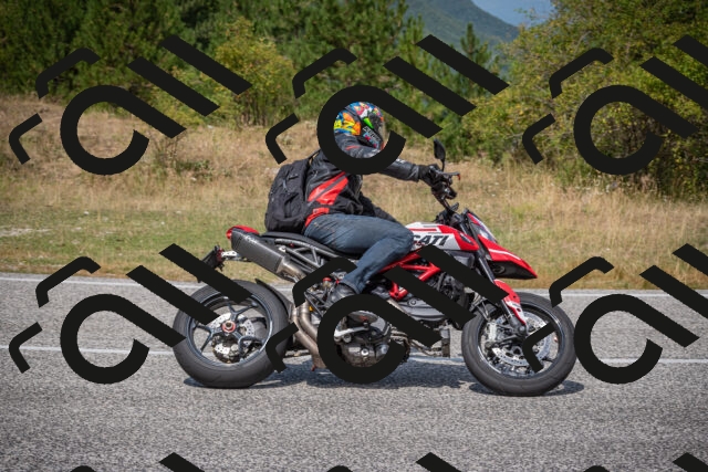 20250816122509-_5005722_am_