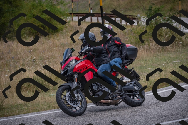 20250816125001-_5005876_am_