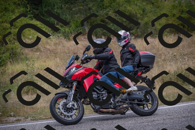 20250816125002-_5005877_am_