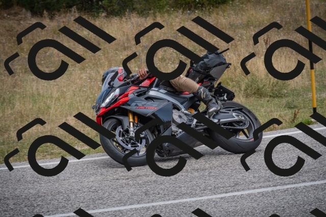 20250816125033-_5005881_am_