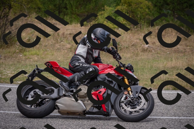 20250816125148-_5005903_am_