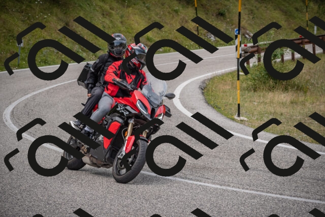 20250816125422-_5005916_am_