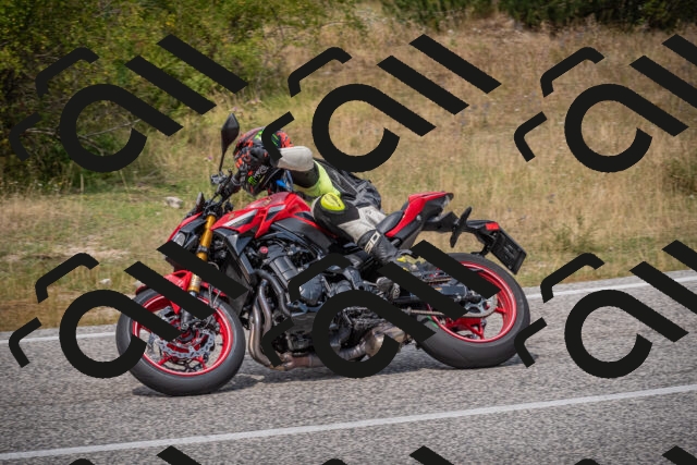 20250816130127-_5005970_am_