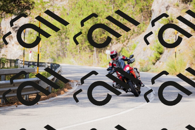 202508161040-_04A0382_c3