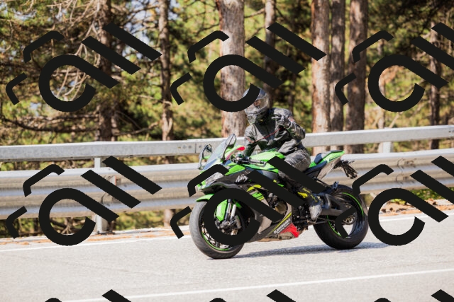 202508161041-_04A0399_c3