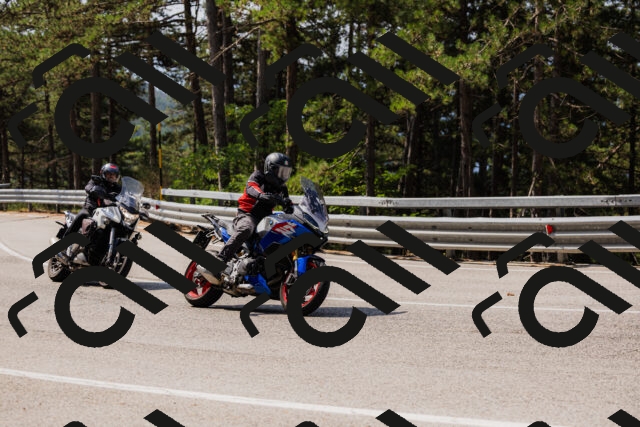 202508161107-_04A0530_c3