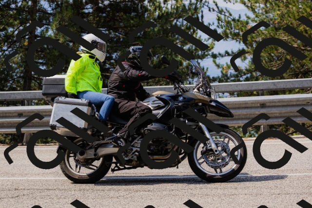 202508161111-_04A0549_c3