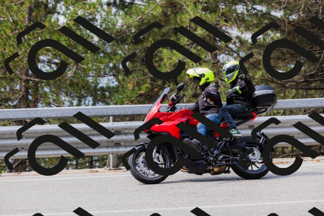 202508161117-_04A0610_c3