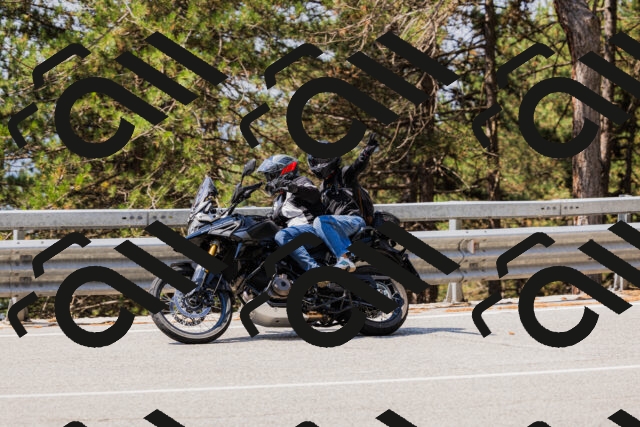 202508161135-_04A0717_c3