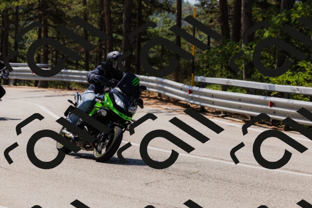 202508161147-_04A0787_c3