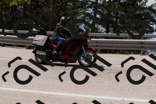 202508161154-_04A0830_c3